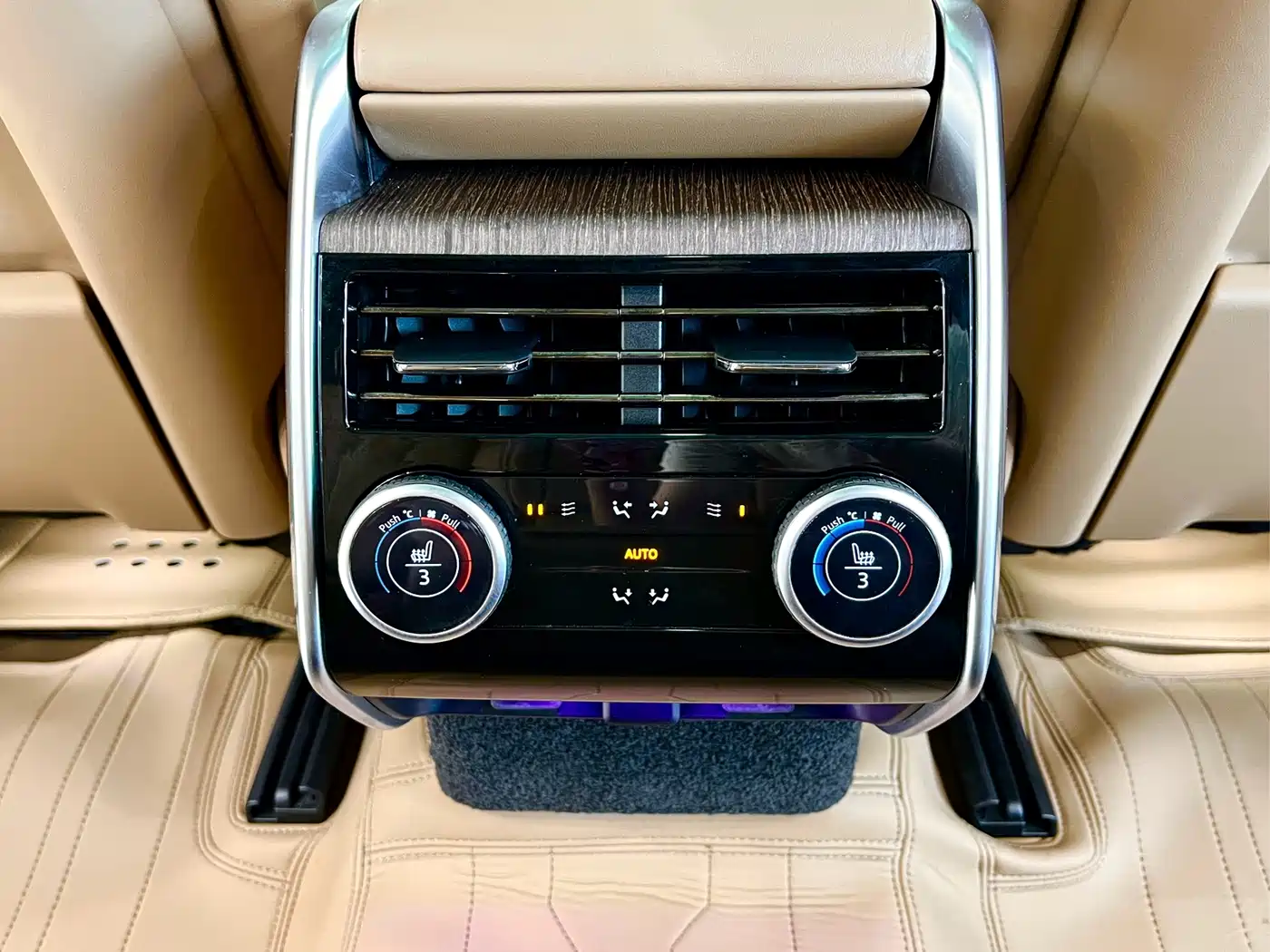 Фото 22 - Land Rover Range Rover