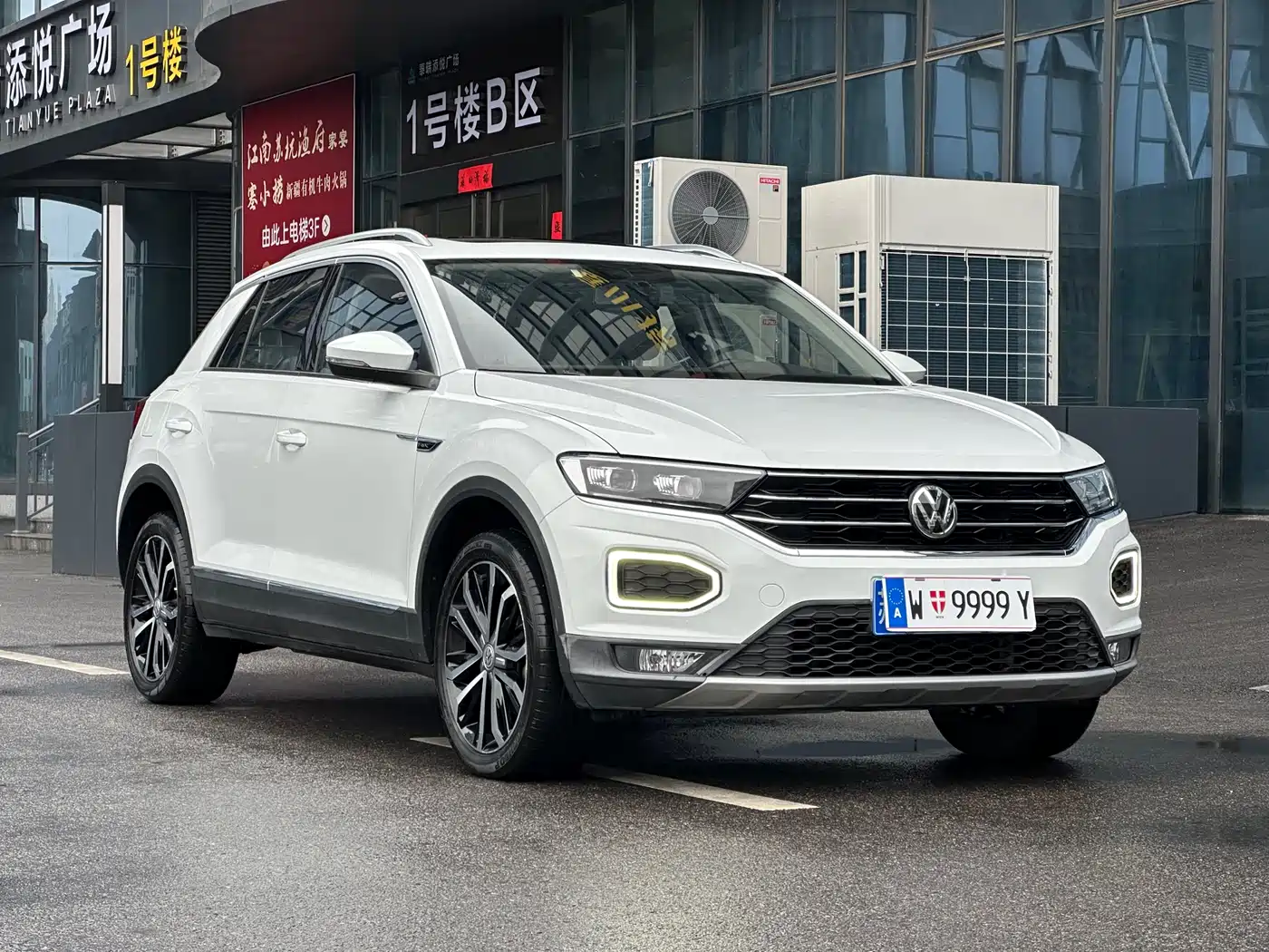 Volkswagen T-ROC 2020 280TSI DSG 2WD Comfort фото 3