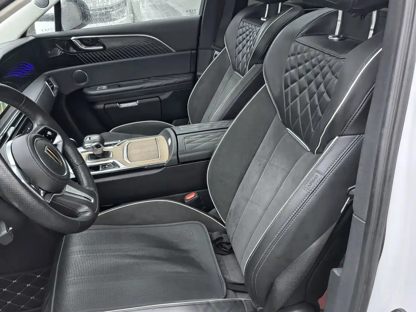 Hongqi E-HS9 2021 460km Flagship Deluxe 7-seater фото 9