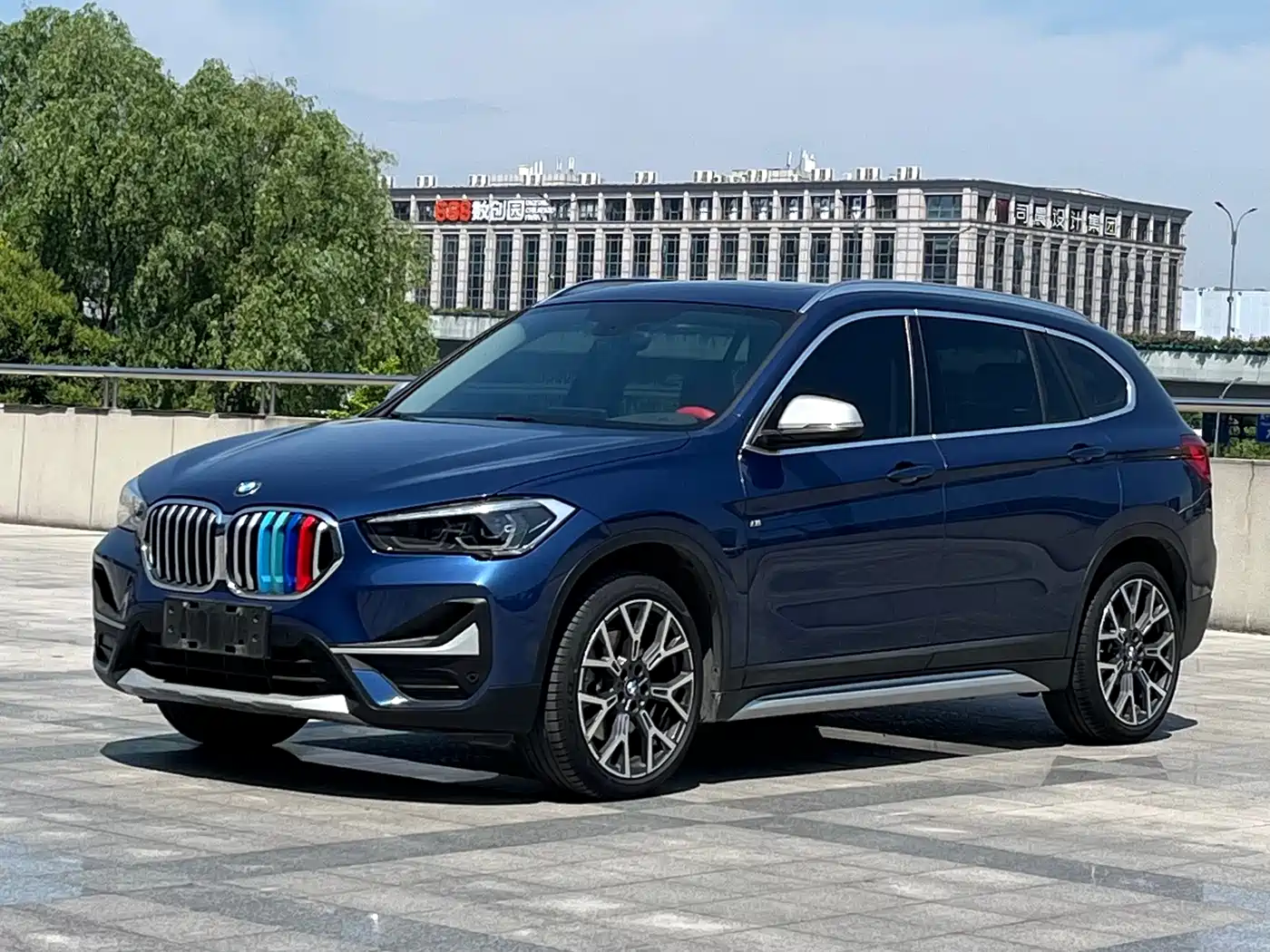 BMW X1 2021 xDrive25Li Exclusive