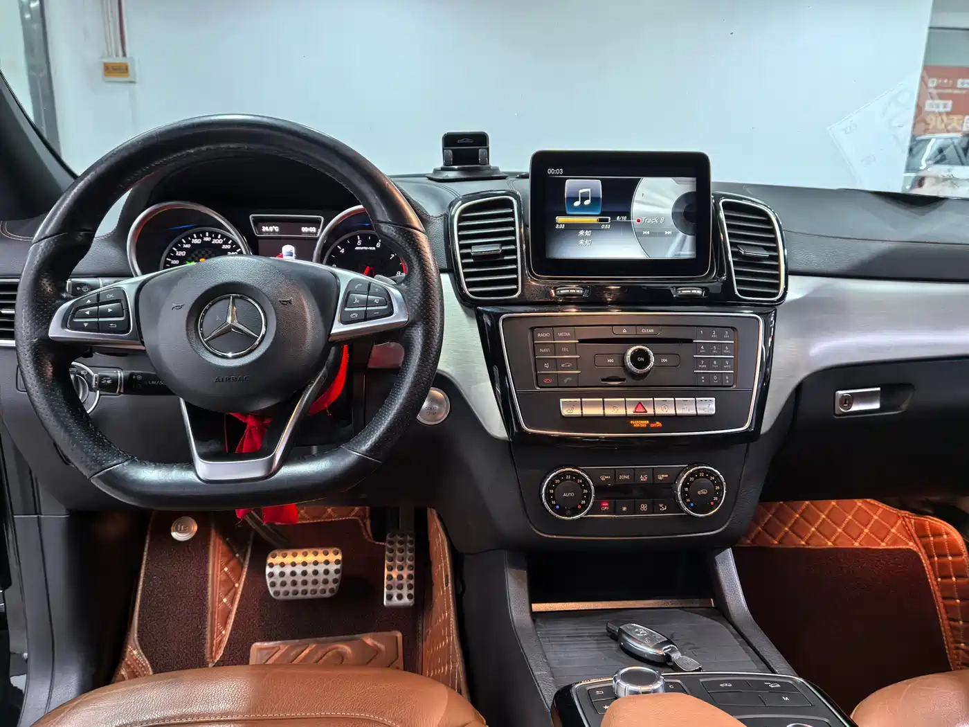 Mercedes-Benz GLE AMG 2017 AMG GLE 43 4MATIC фото 9