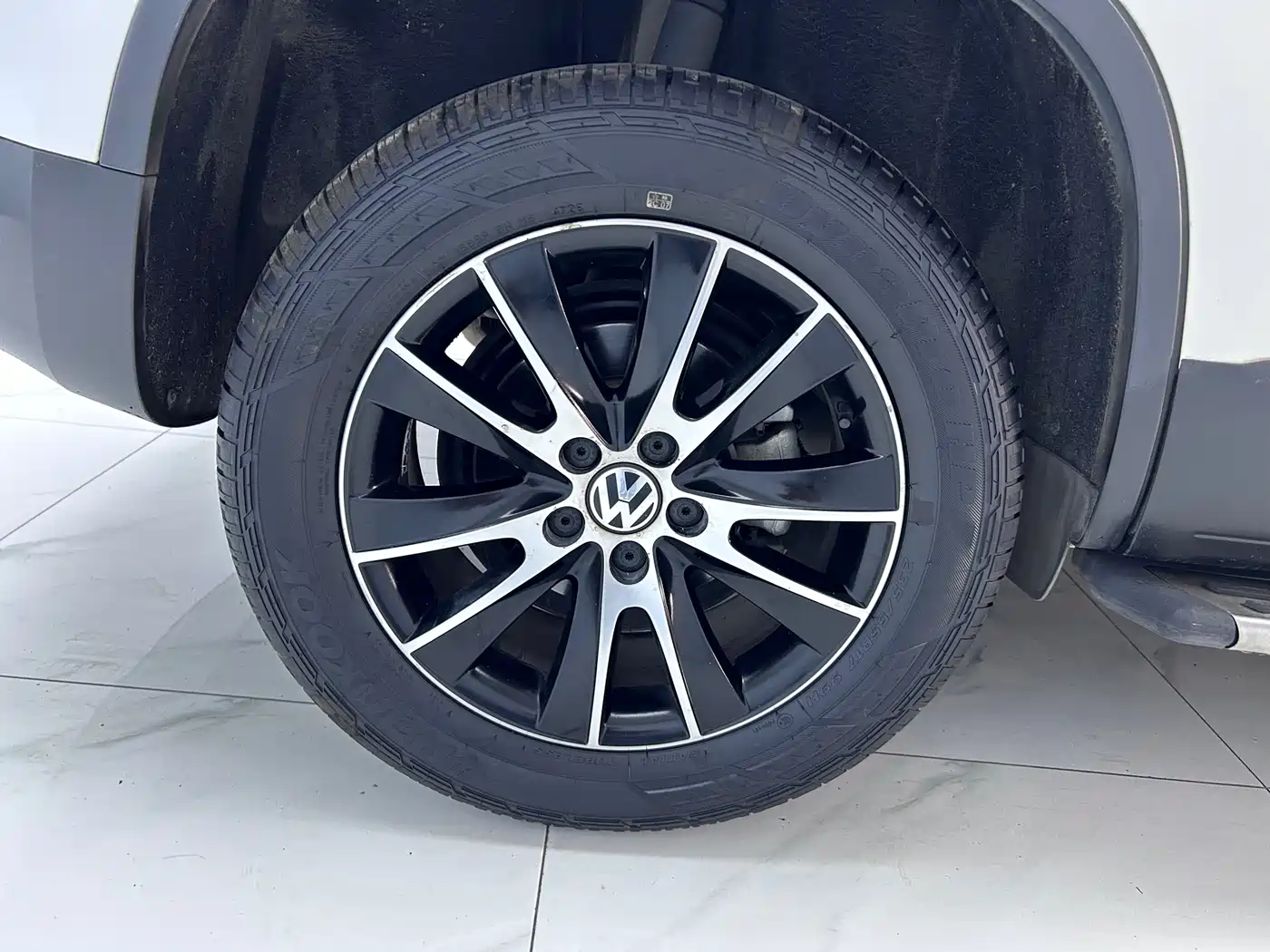 Volkswagen Tiguan 2016 Model 300TSI Automatic 2WD Luxury Edition фото 24