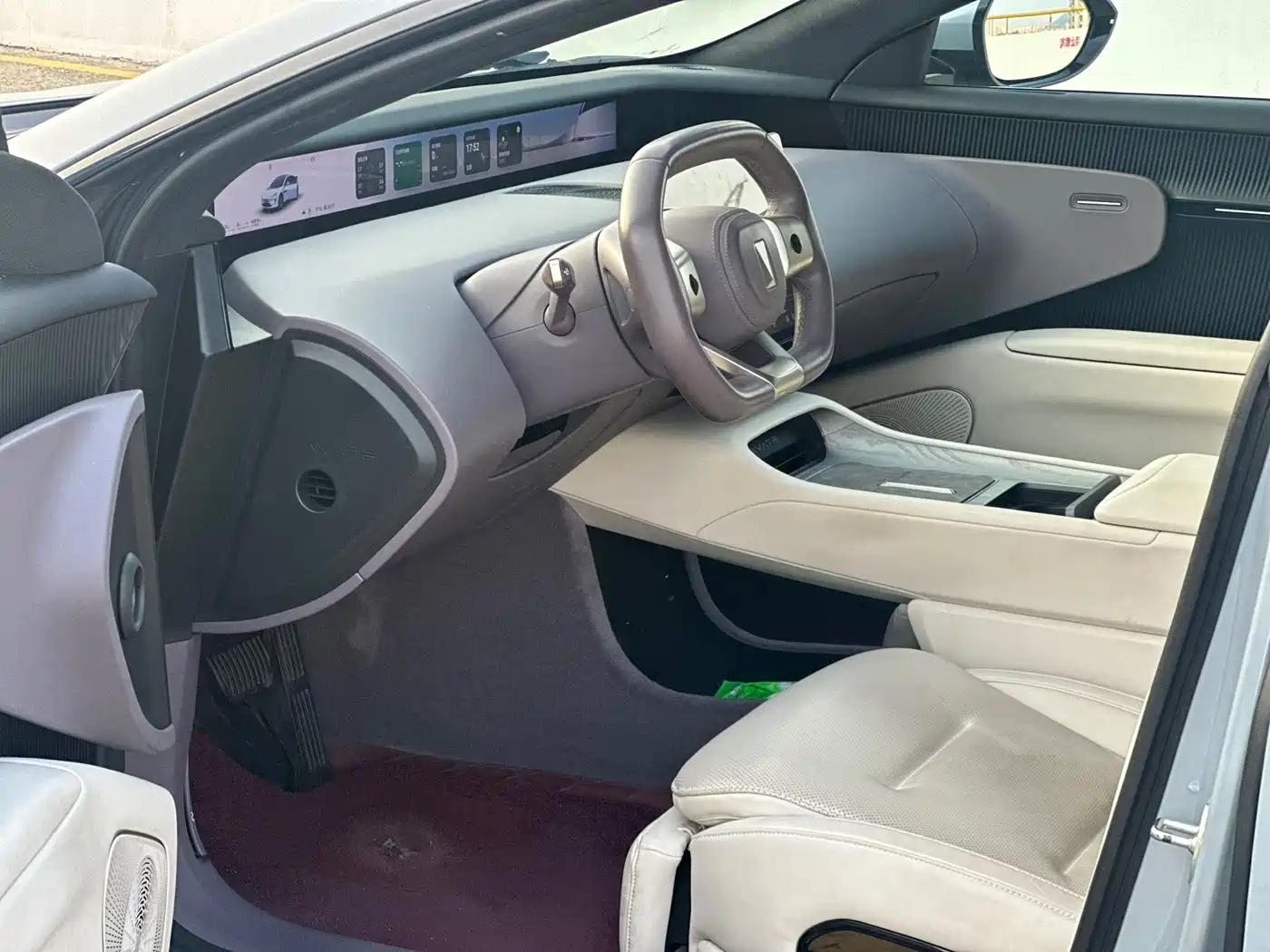 Avatr 12 2023 650 Triple Laser AWD Performance Edition фото 4