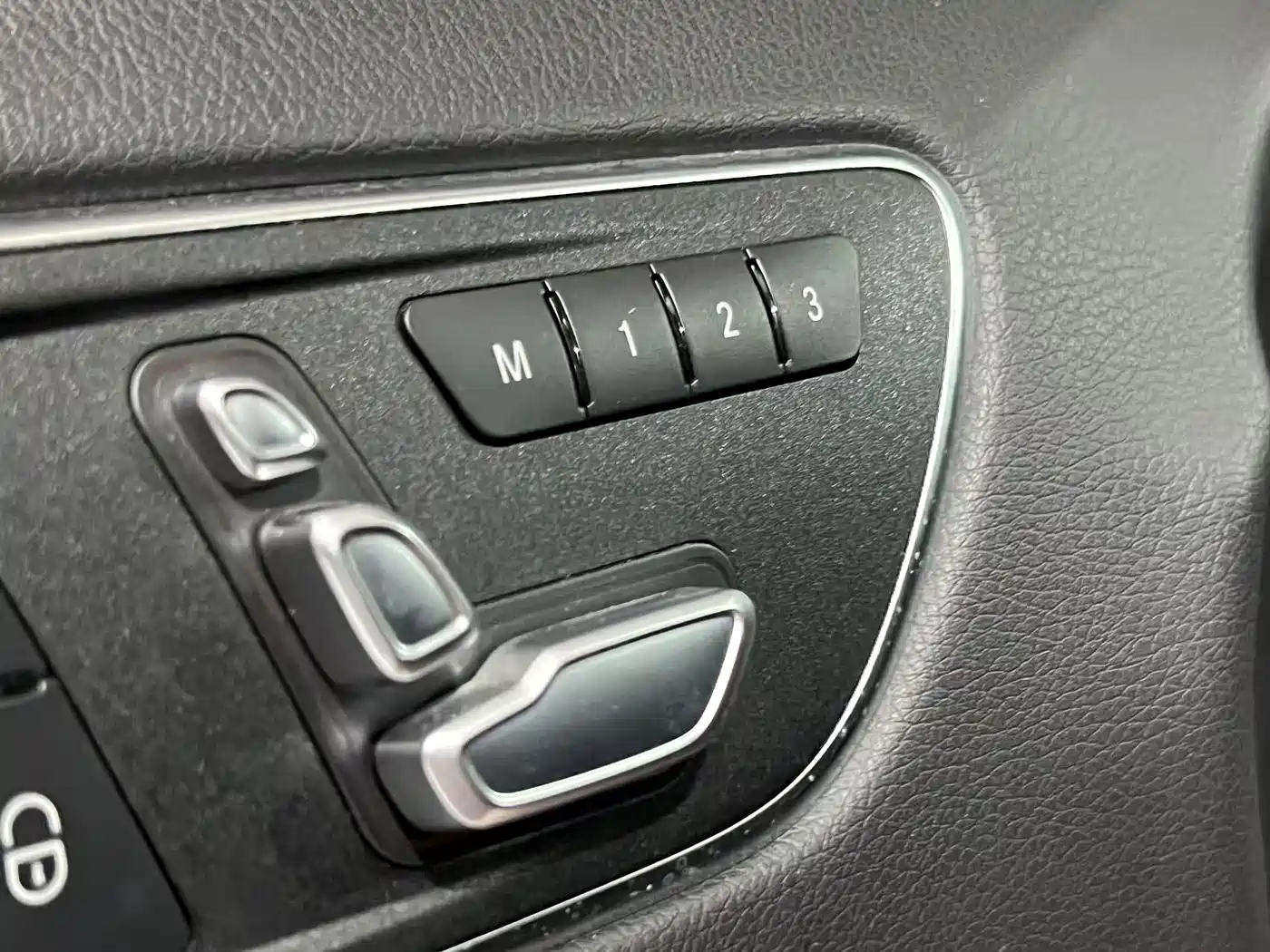 Фото 10 - Mercedes-Benz B-Class