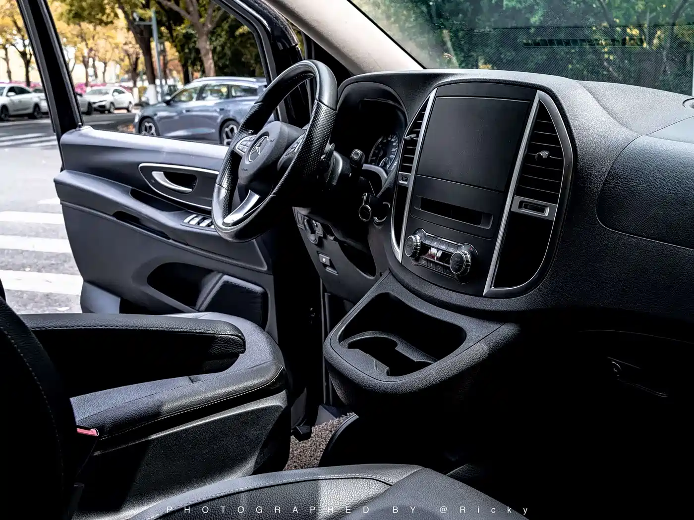 Mercedes-Benz Vito 2016 2.0T Elite 9-Seater фото 7