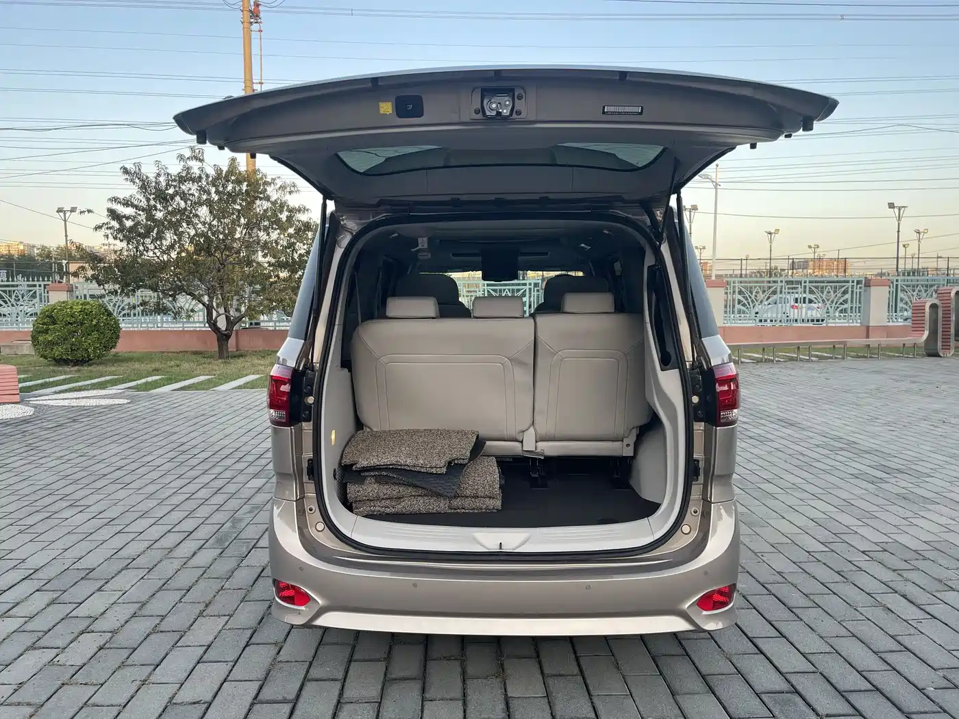 SAIC Maxus Maxus G10 2016 2.0T Automatic Flagship фото 9