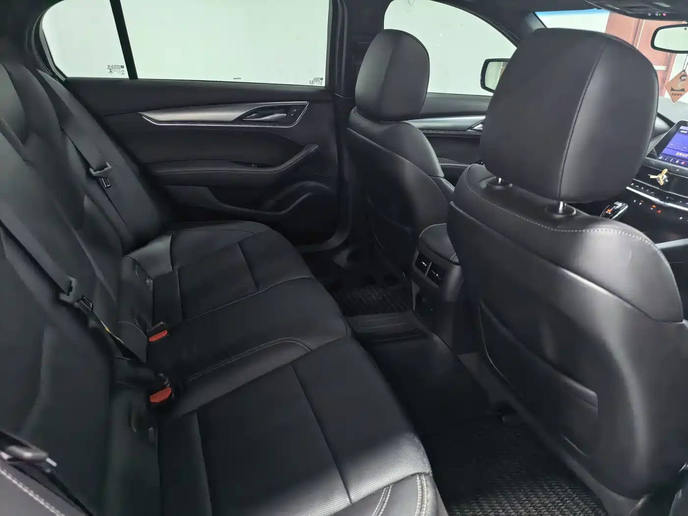 Cadillac CT5 2022 28T Fashion Edition фото 8