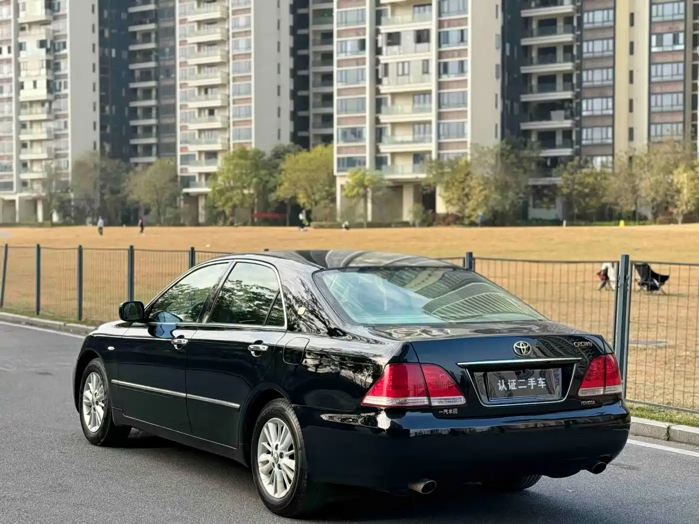 Toyota Crown 2009 2.5L Royal Special Enhanced Edition фото 7