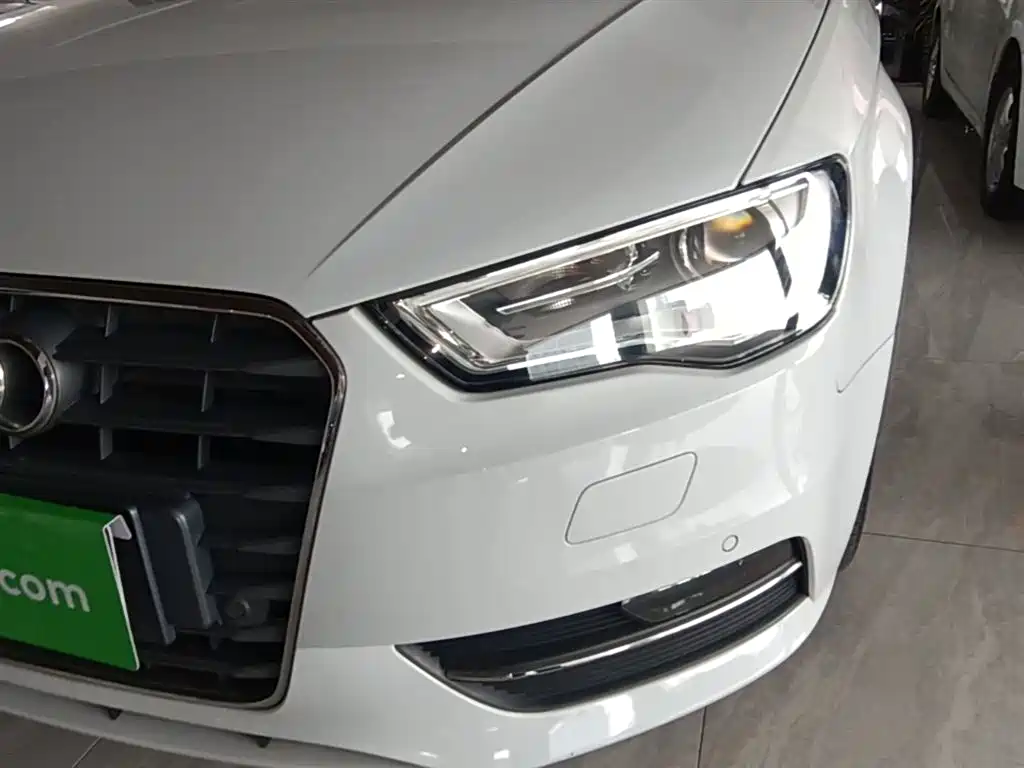 Audi A3 2015 Sportback 35 TFSI Millionth Anniversary Comfort Enjoyment Type фото 24