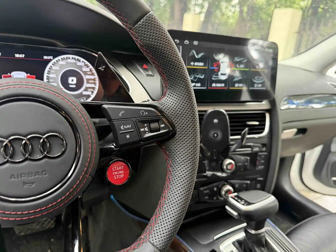 Audi A4L 2013 35 TFSI Automatic Comfort фото 7