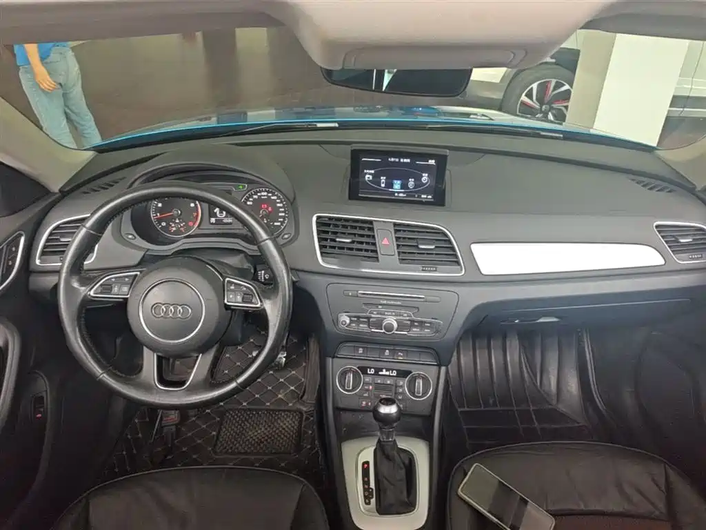Audi Q3 2016 30 TFSI Fashion фото 10