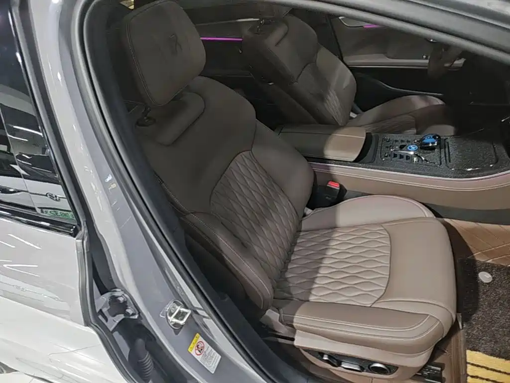 BYD Han 2025 2025 DM-i Smart Drive Edition 125KM Elite