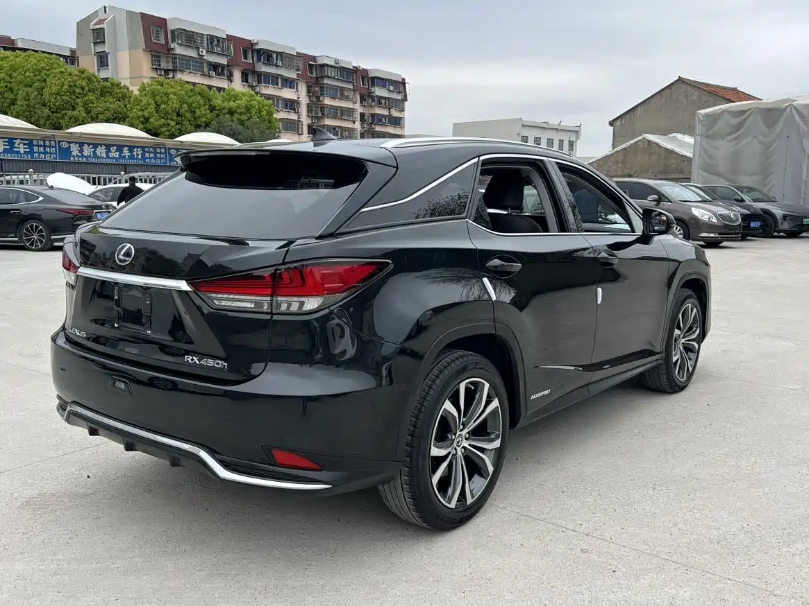 LEXUS RX