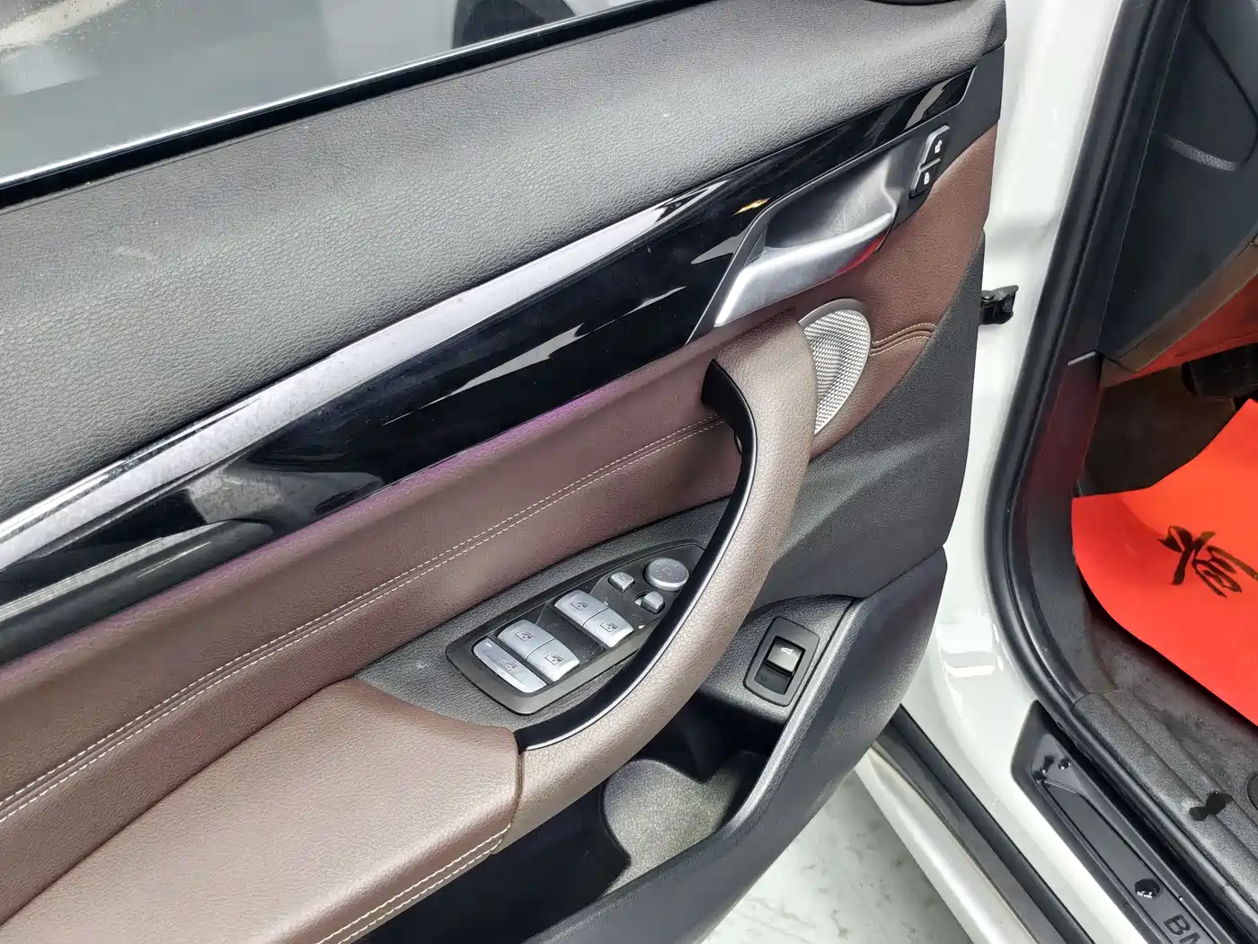 BMW X1 2022 sDrive20Li Fashion фото 17