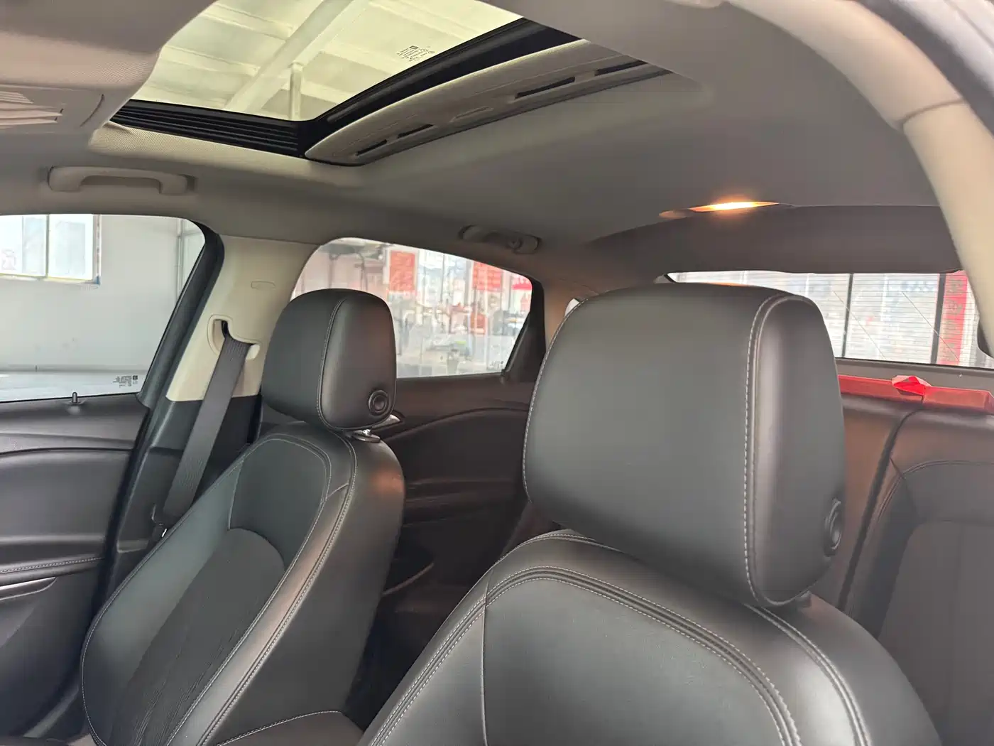 Buick Verano 2019 Sedan 20T Dual Clutch Leading фото 9