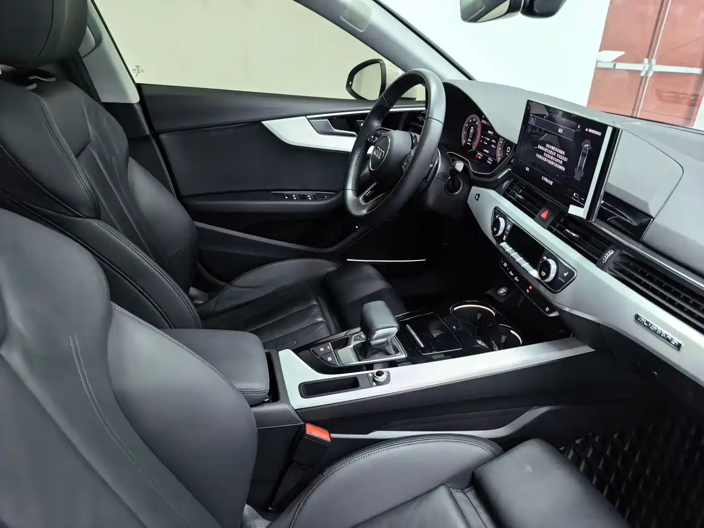 Audi A5 (Import) 2023 Sportback 40 TFSI quattro Luxury Dynamic фото 6