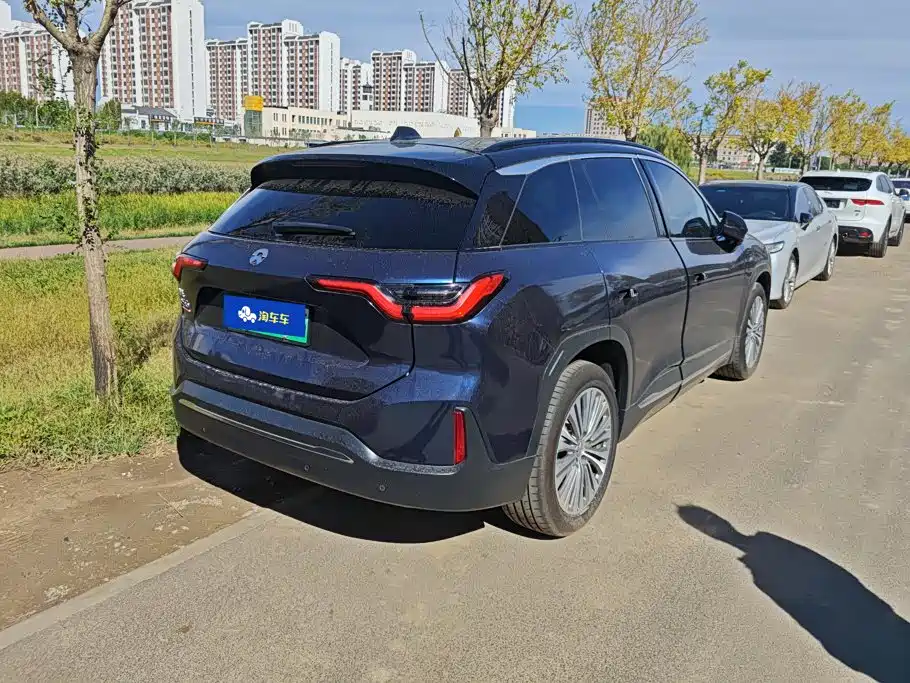 Фото 3 - NIO ES6