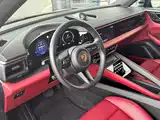 Фото 12 - Porsche Macan EV