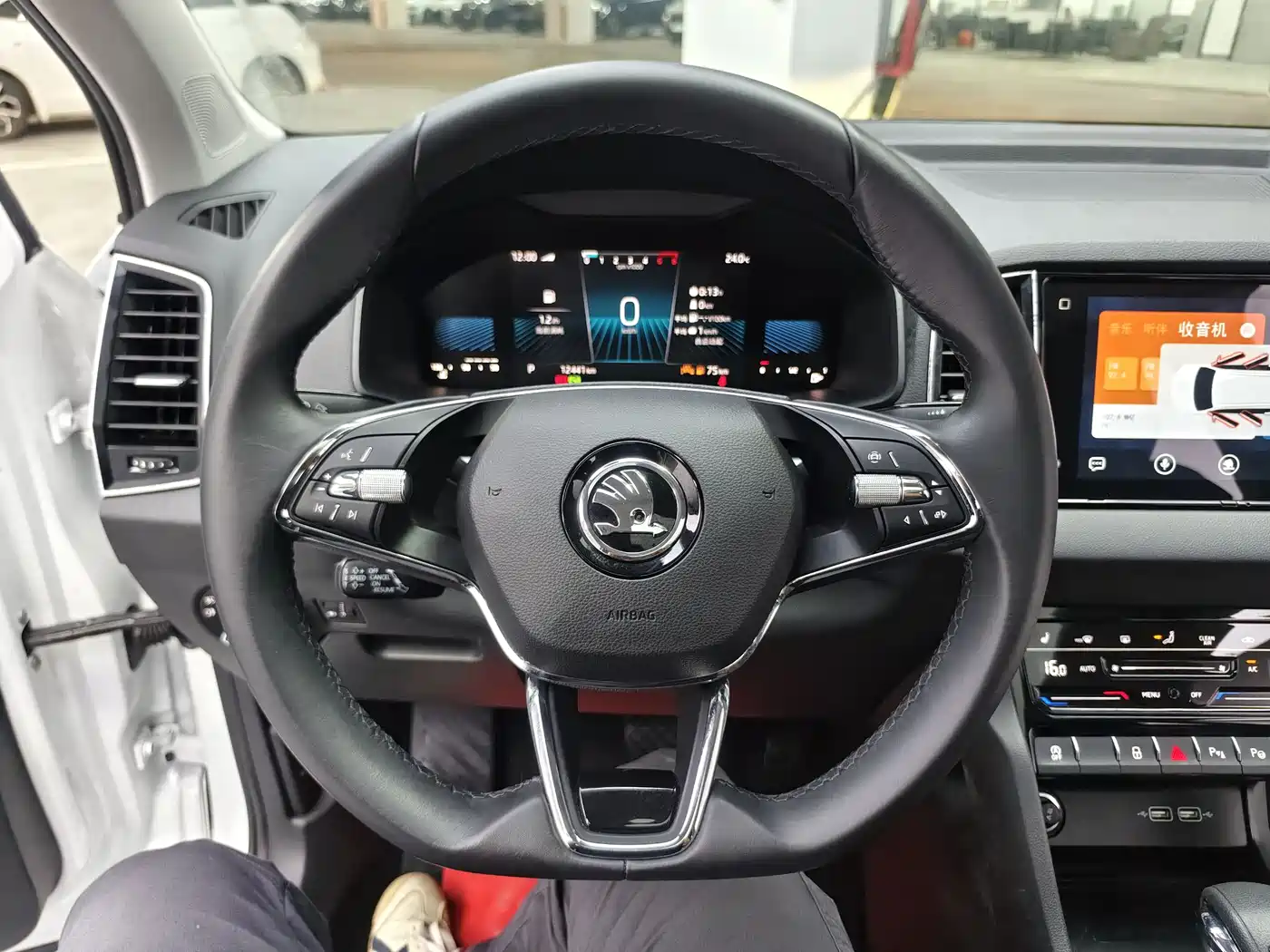 Škoda Karoq 2023 TSI280 Smart Edition фото 22