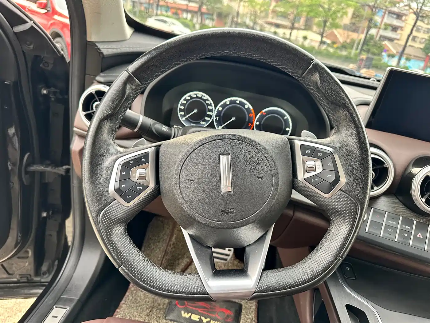 WEI PAI WEI BRAND VV7