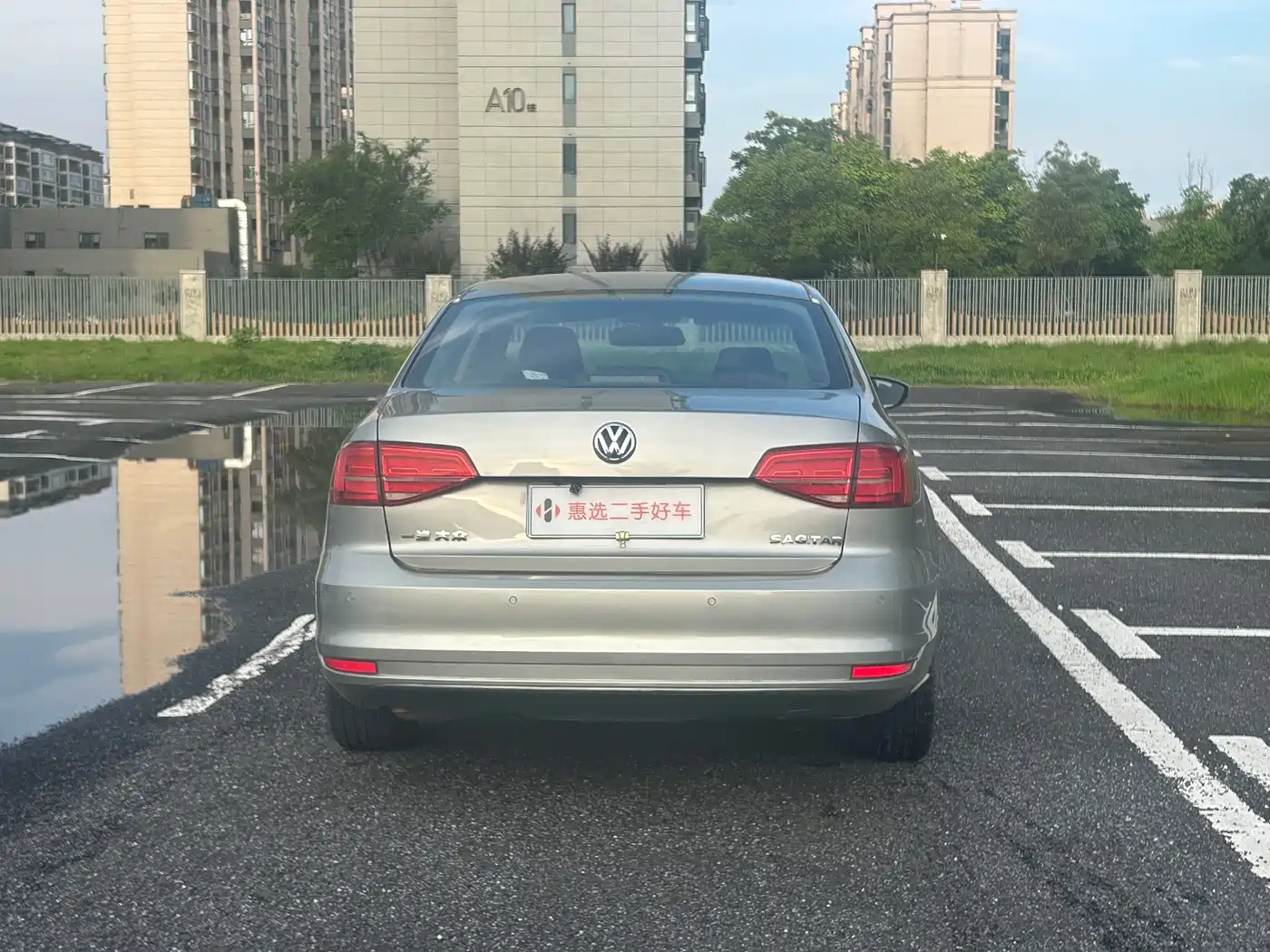 Volkswagen Sagitar 2018 1.6L Automatic Comfort фото 5