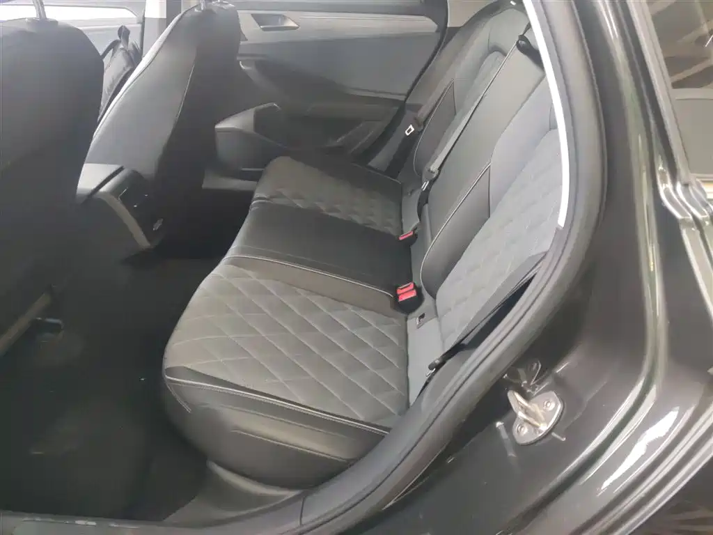 Volkswagen Sagitar 2023 280TSI DSG Beyond Lite фото 13