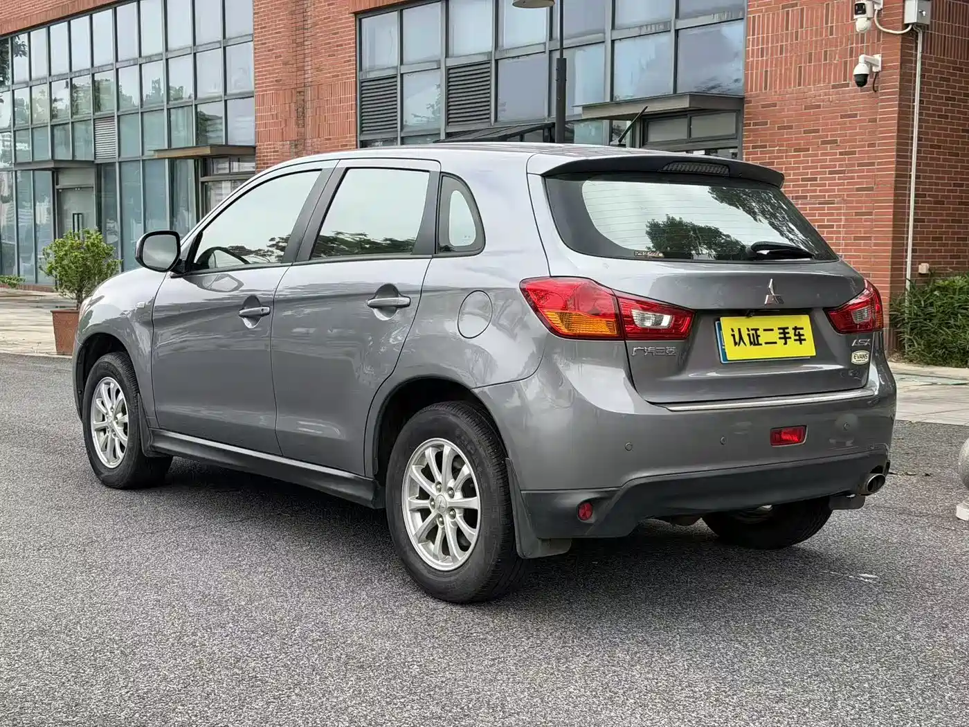 Mitsubishi ASX 2013 2.0L CVT 2WD Elite фото 3