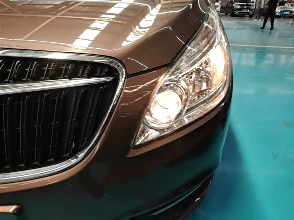 Buick GL8 2018 28T Luxury Model China VI фото 24