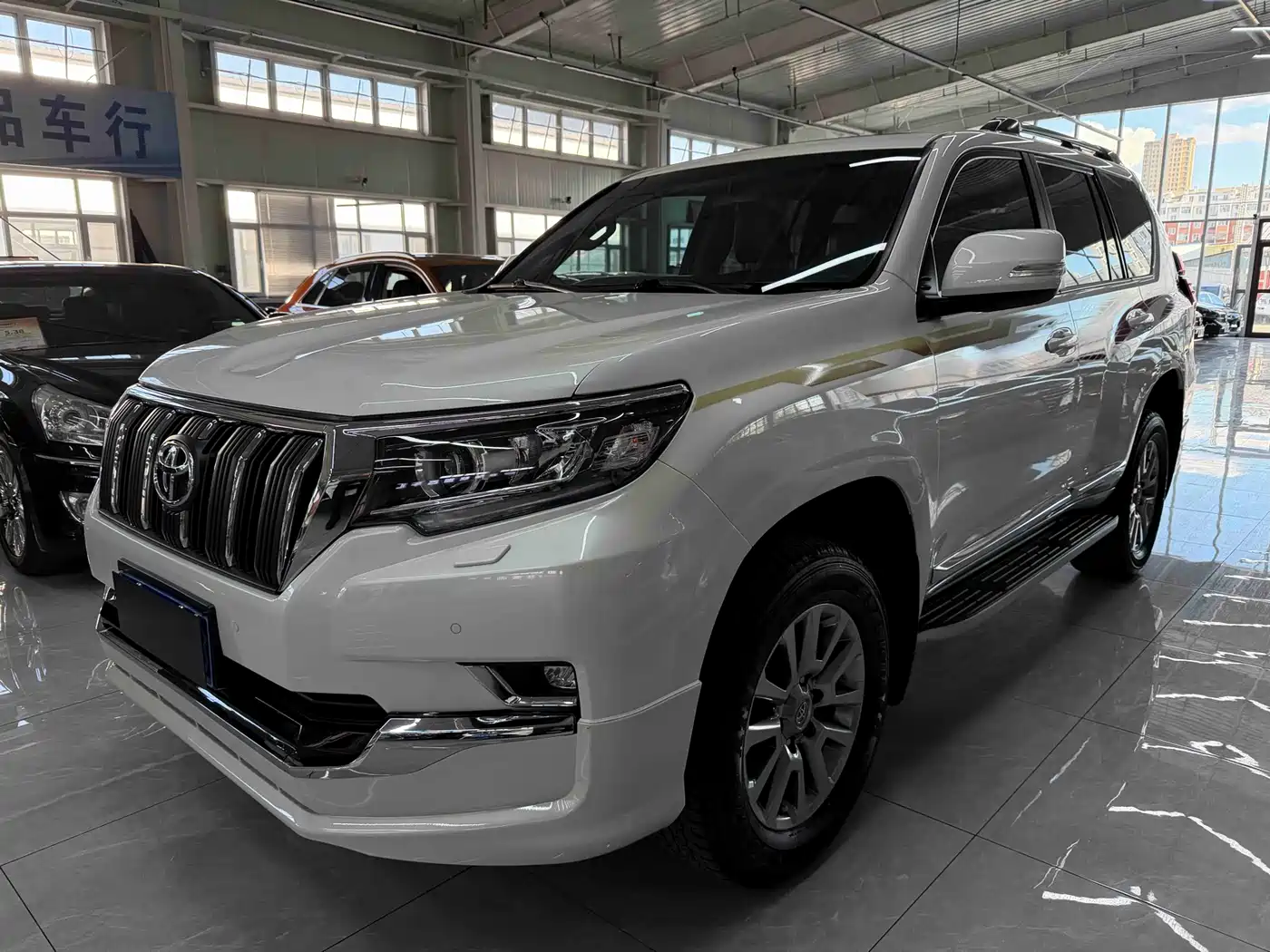 Toyota Prado 2019 3.5L Automatic TX-L Zunxiang Edition with Rear-mounted Spare Tire