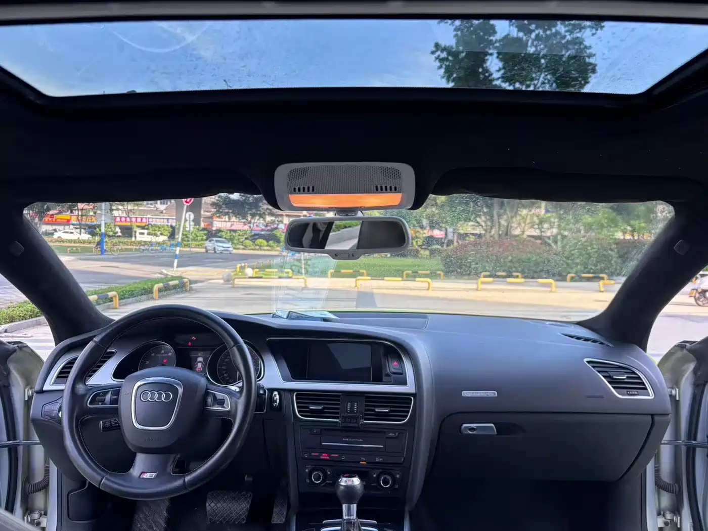 Audi S5 2010 S5 3.0T Sportback фото 26