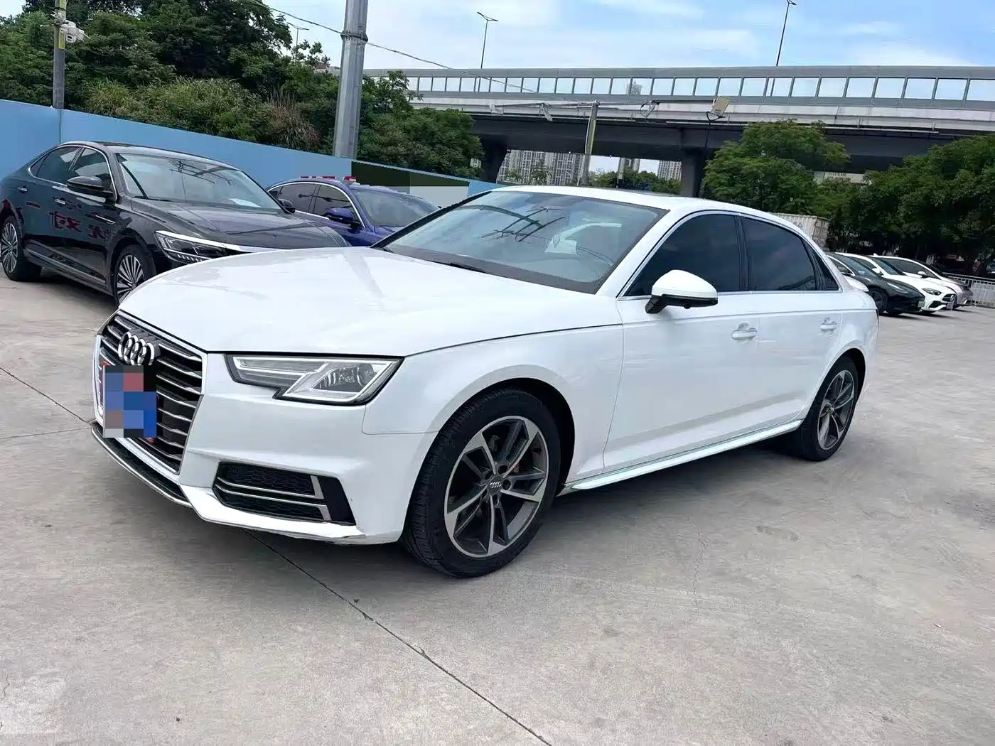 Audi A4L 2019 40 TFSI Progressive (China VI)