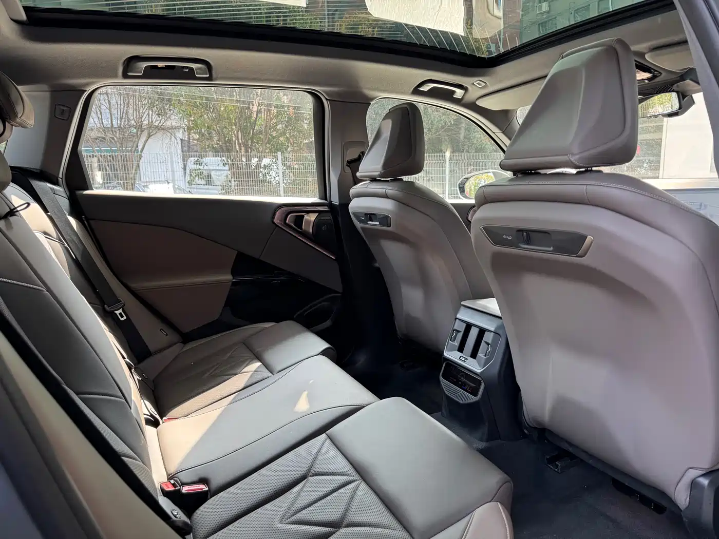 BMW X3 2025 xDrive30L Leading Model M Sport Black Package фото 11