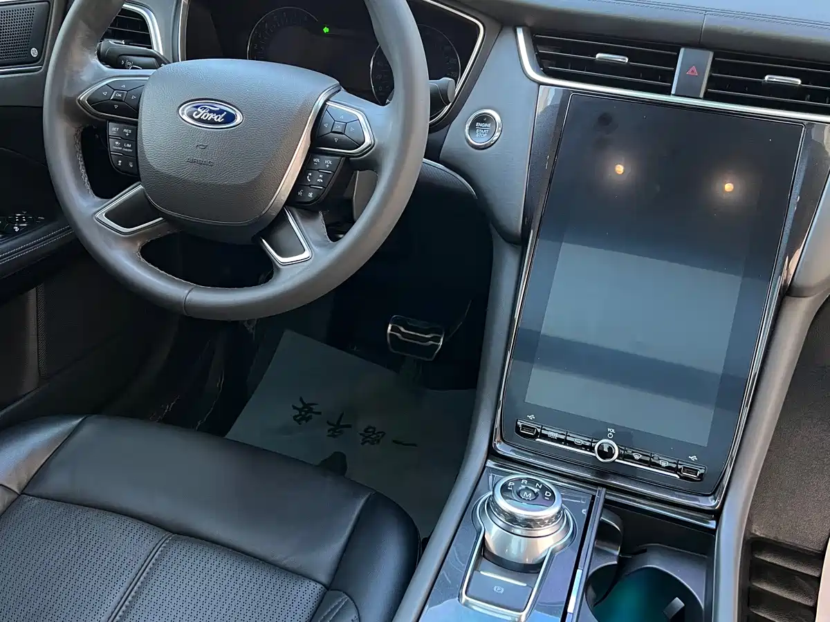 Ford Taurus 2021 2019 EcoBoost 245 Vignale Ultimate Edition