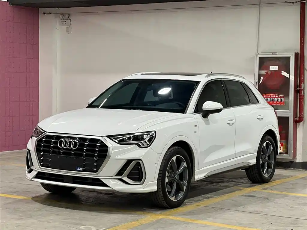 Audi Q3 2022 35 TFSI Fashion Dynamic