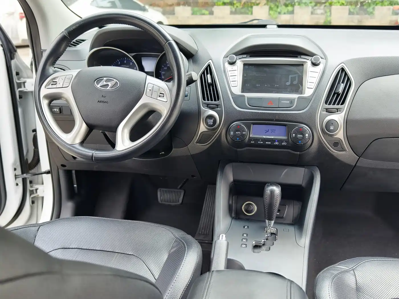 Hyundai Beijing Hyundai ix35 2015 2.0L Automatic 2WD Smart Type China IV фото 20