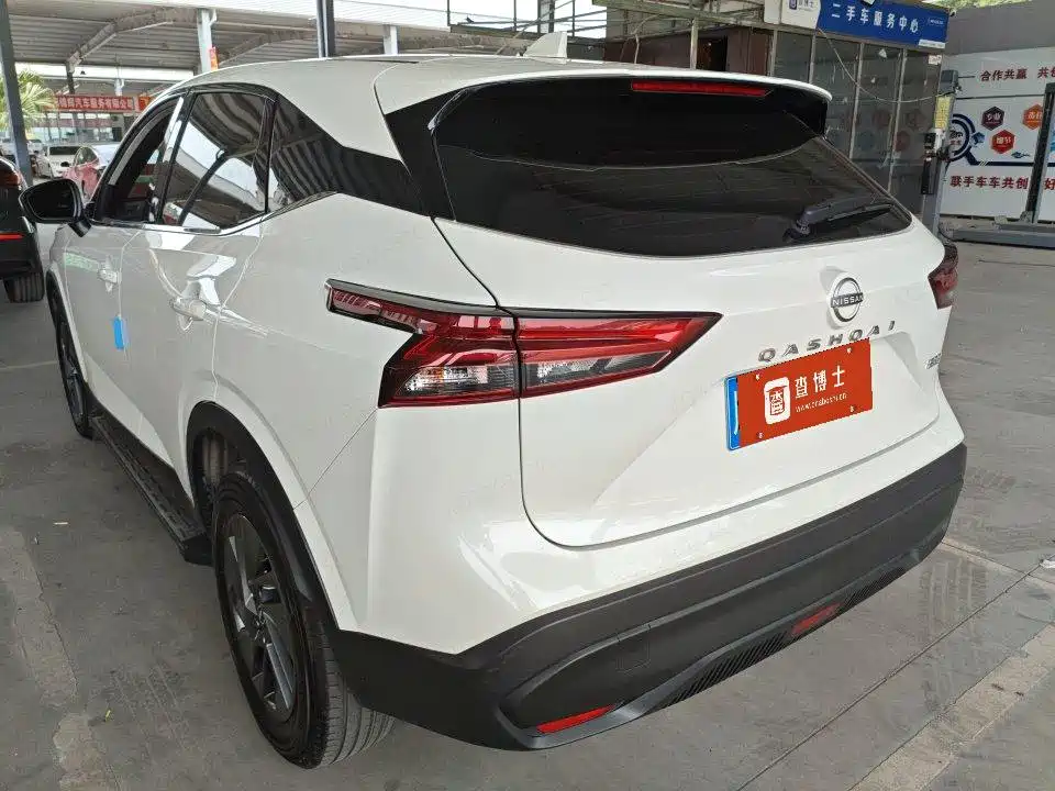 Фото 3 - Nissan Qashqai
