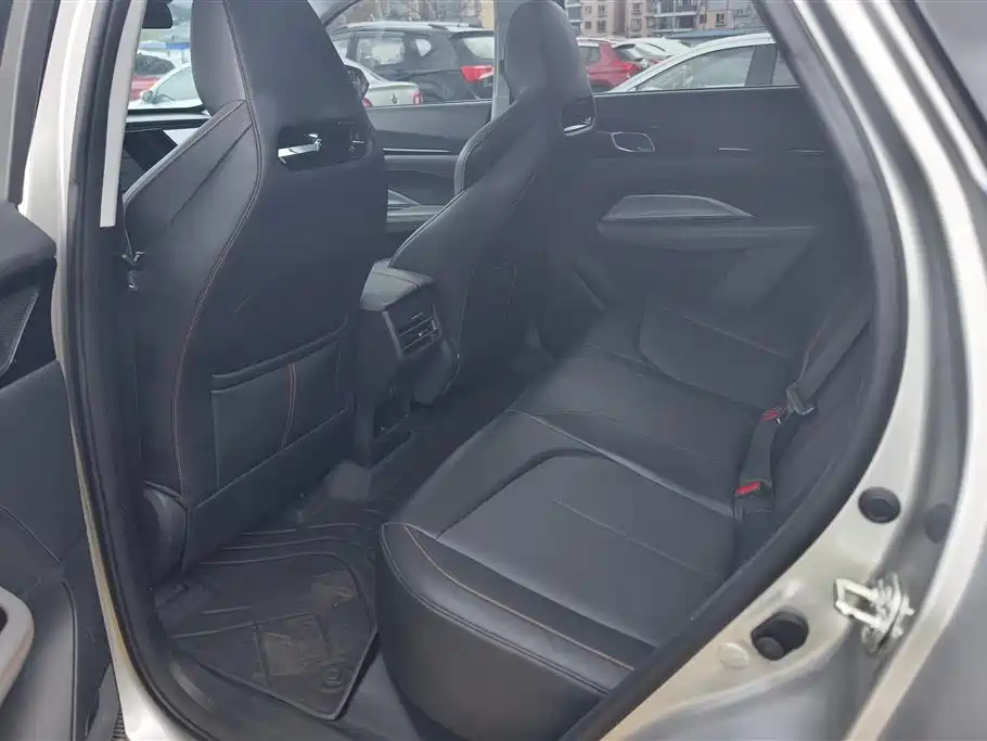 CHANGAN CHANGAN AUCHAN Z6