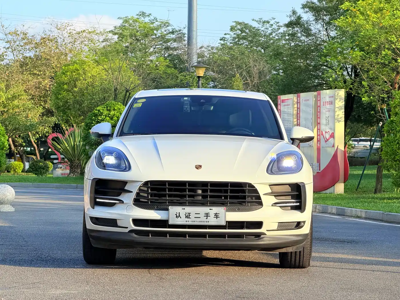 Porsche Macan 2018 Macan 2.0T фото 2