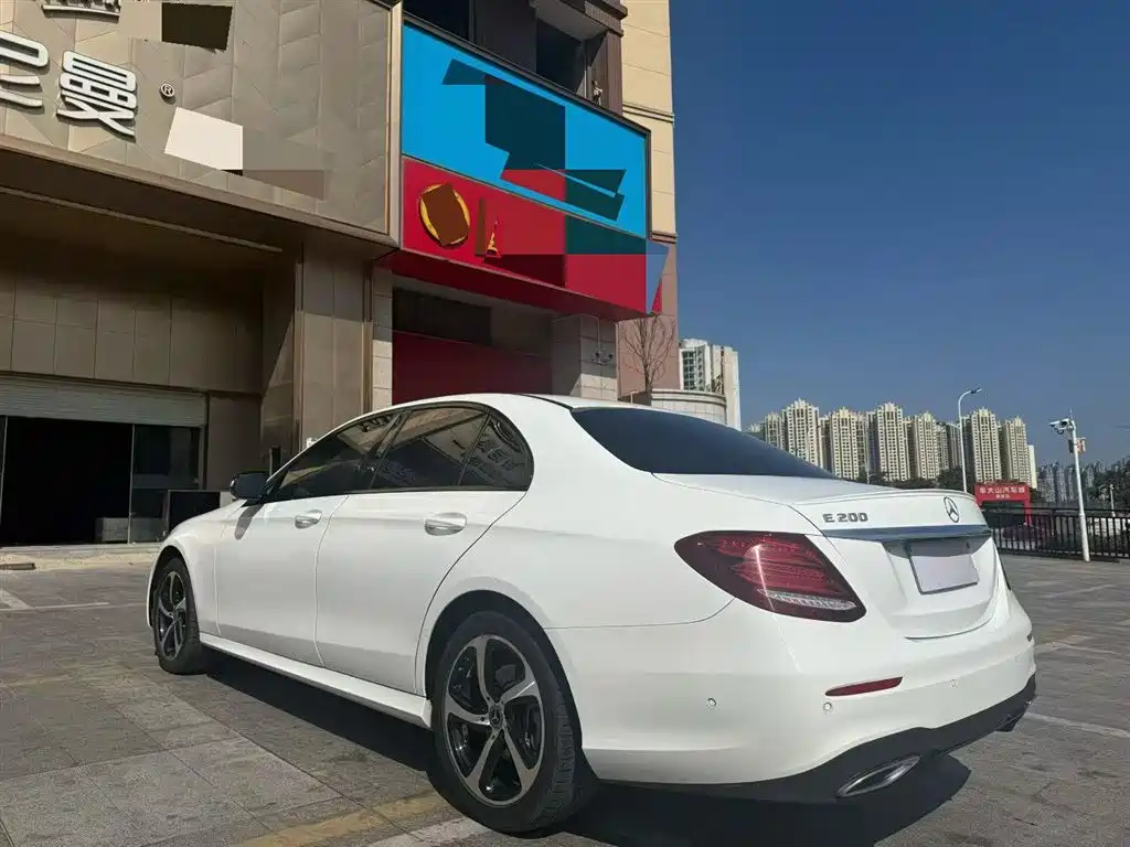 Mercedes-Benz E-Class 2018 E 200 Sport фото 9