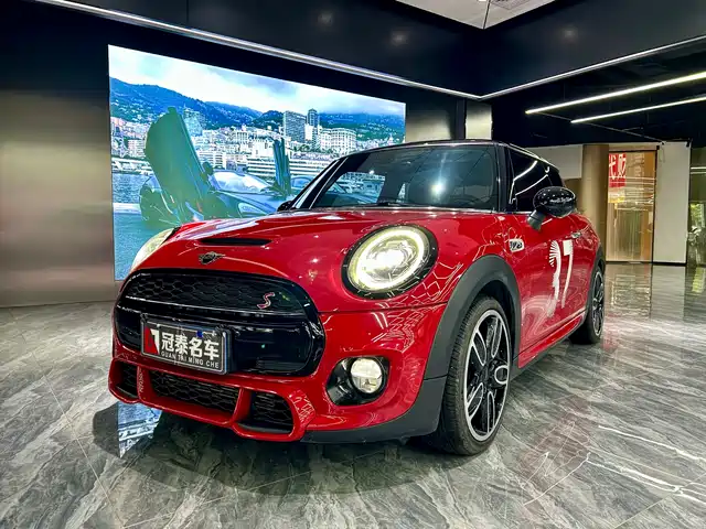 MINI 