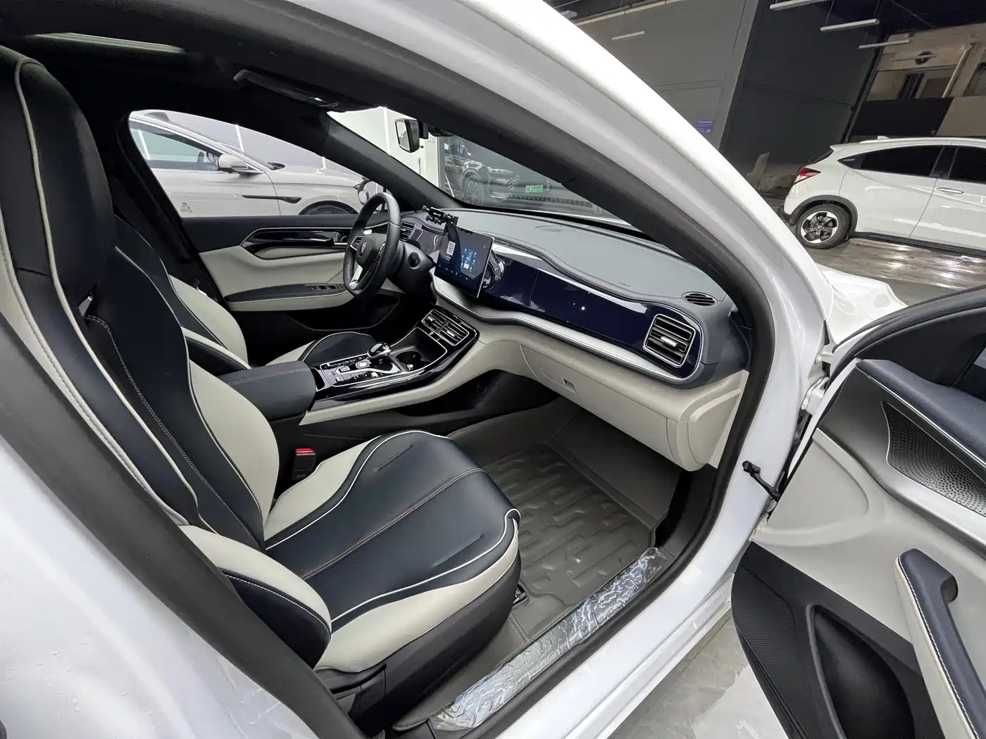 BYD Qin PLUS 2021 2021 DM-i 55KM Flagship