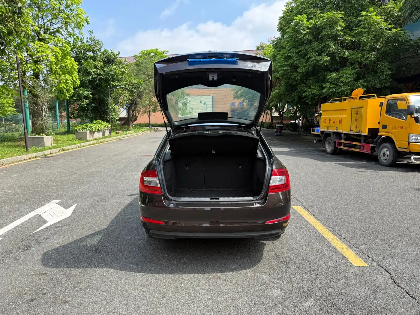 Škoda Octavia 2015 1.6L Automatic逸杰版 фото 18