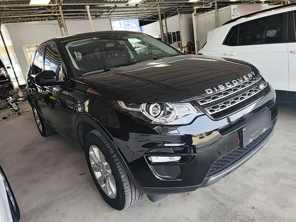 Land Rover Discovery Sport 2019 240PS SE Edition China VI фото 4