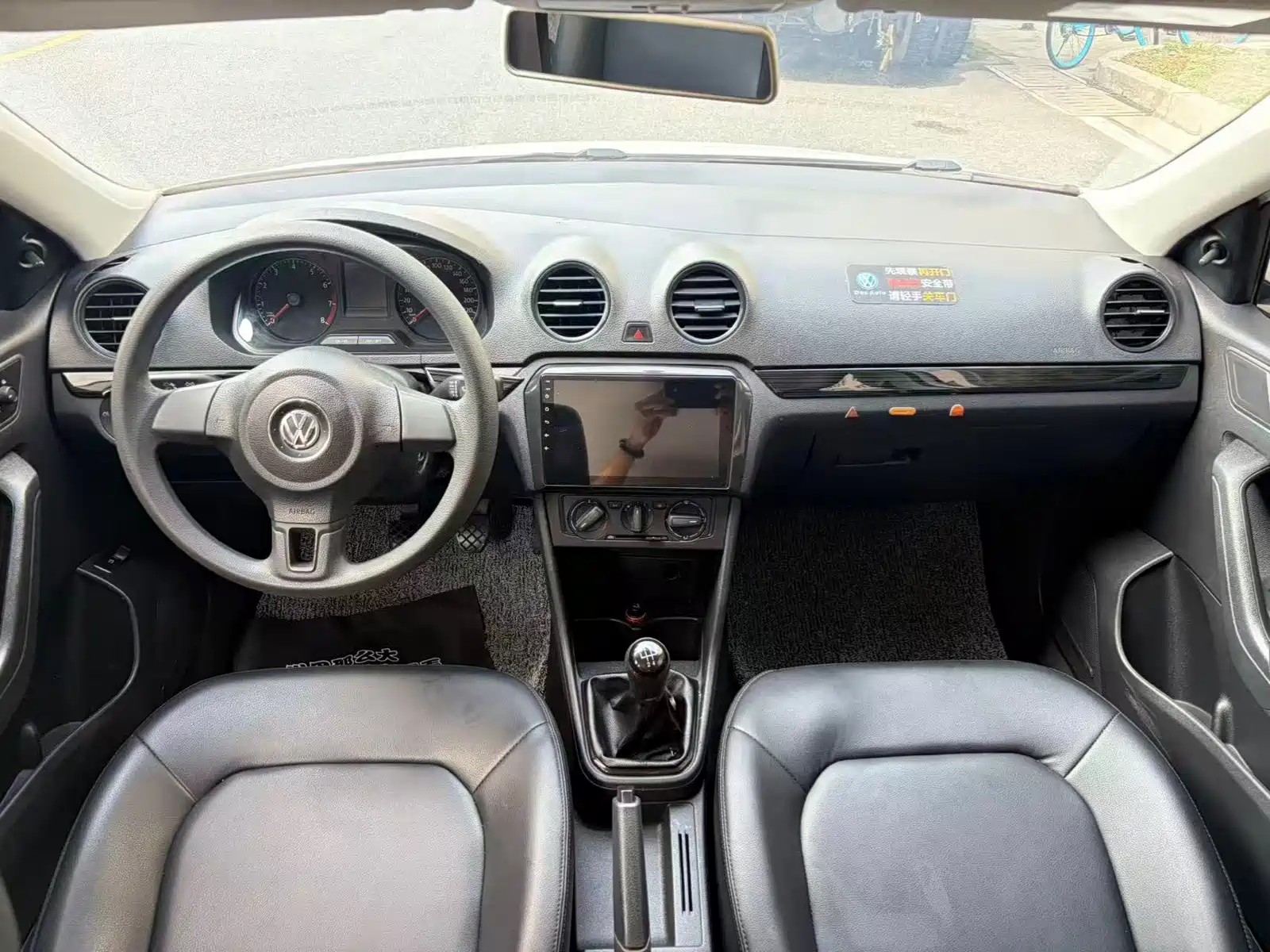 صورة 6 - Volkswagen Jetta