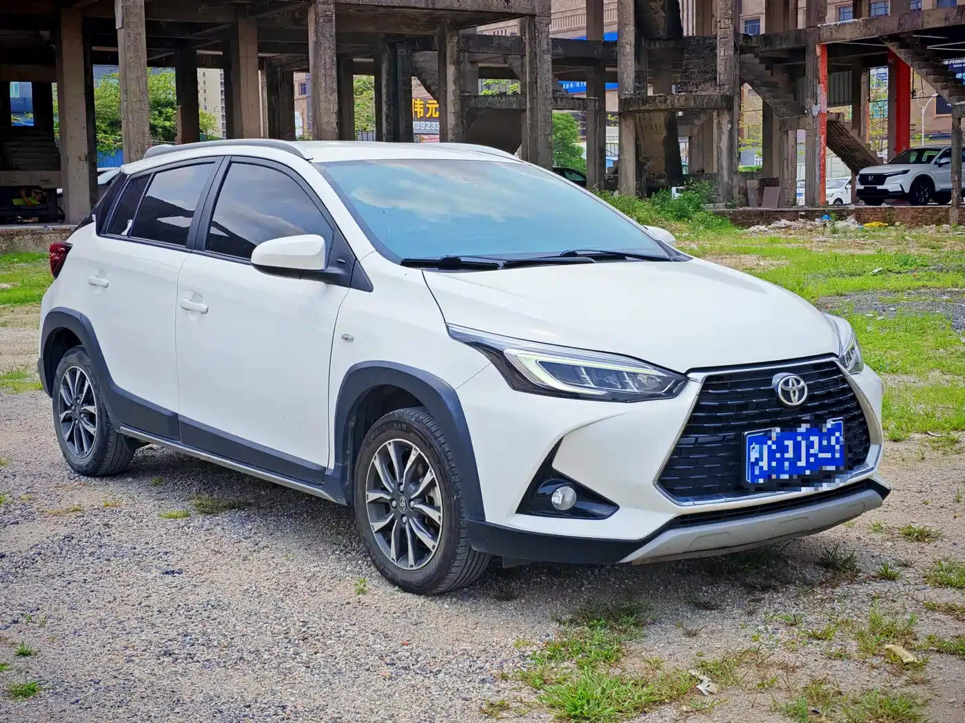 Toyota YARiS L Zhi Xuan 2022 Zhi Xuan X 1.5L CVT Luxury PLUS Edition фото 3