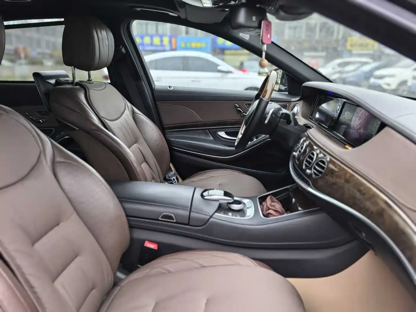Mercedes-Benz Maybach S-Class 2015 S 400 4MATIC фото 10