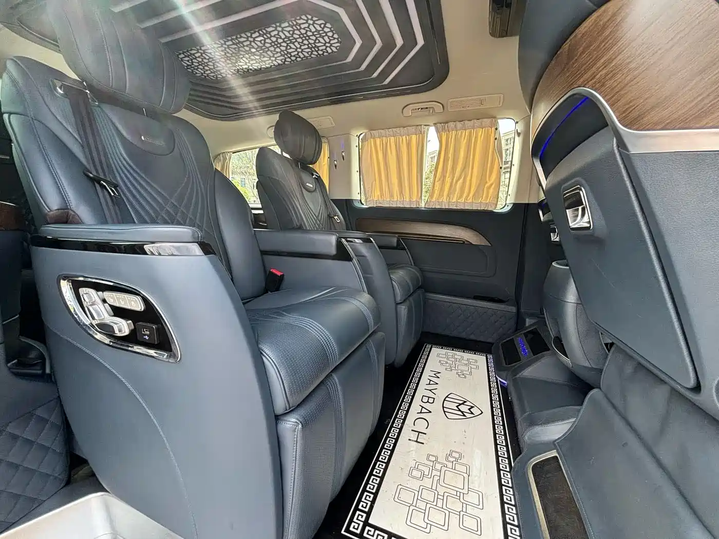 Mercedes-Benz Vito 2020 2.0T Business Edition (7-seater) фото 11