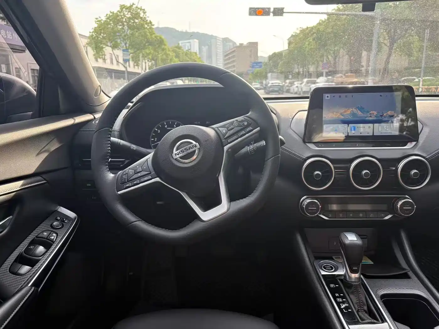 Nissan SYLPHY, миниатюра 12