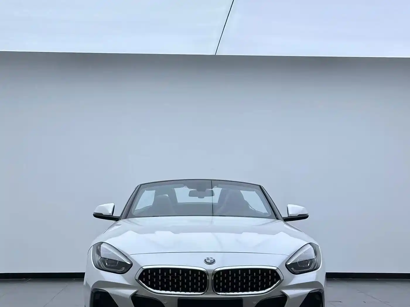 Photo 2 - BMW Z4