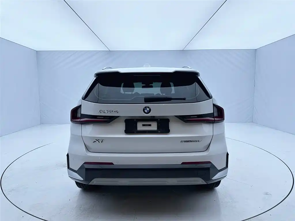 BMW X1 2023 sDrive20Li X Design Package фото 8